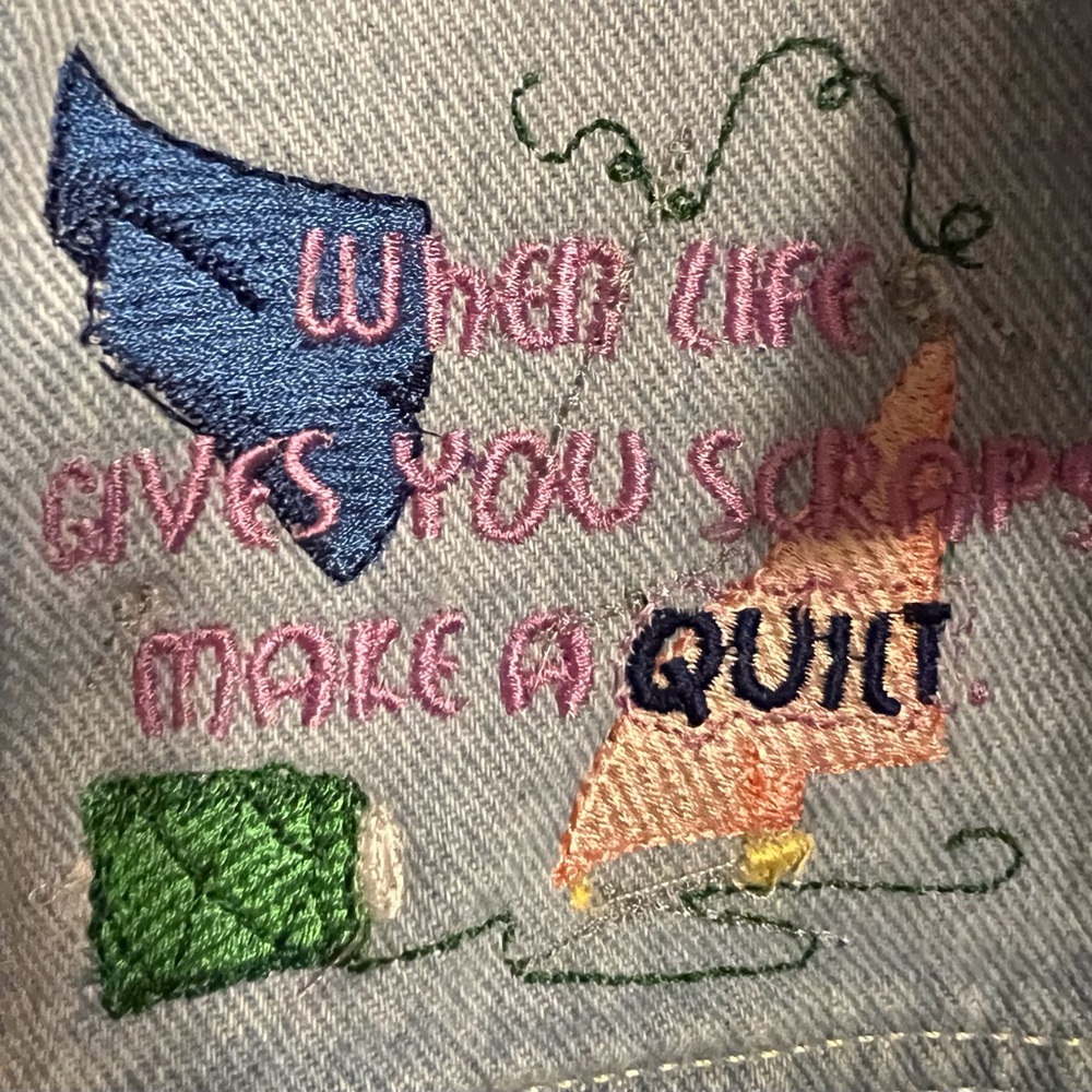 Gloria Vanderbilt Light Blue Jean Jacket with Embroidery - Picture 3 of 10